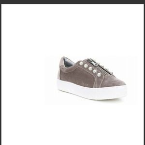 Steve Madden Lynn Velvet Platform Sneakers